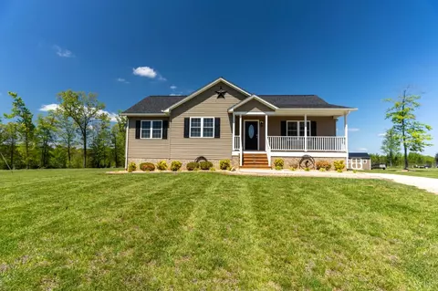517 Beeks Ln, Spout Spring, VA 24593 photo 2