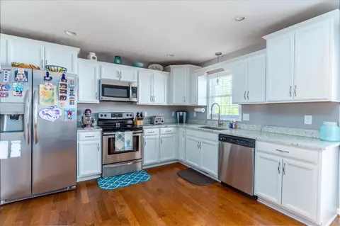 517 Beeks Ln, Spout Spring, VA 24593 photo 6