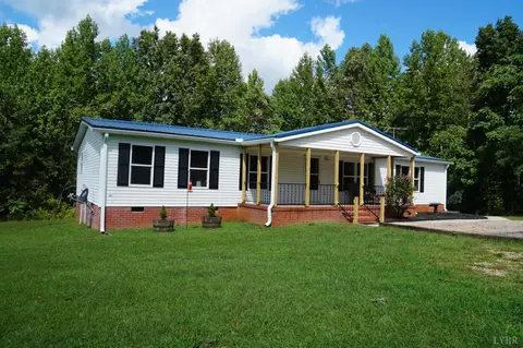 1520 Harvey Rd, Charlotte Court House, VA 23923