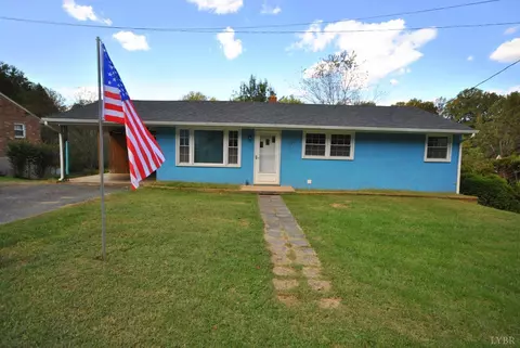 134 Edgewood Ln, Madison Heights, VA 24572