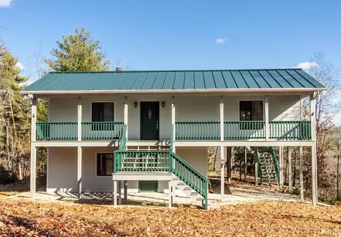 12245 Anderson Hwy, Gladstone, VA 24553