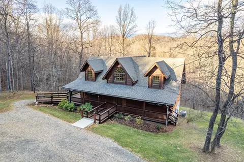 314 Mountain Top Dr, Amherst, VA 24521 photo 3