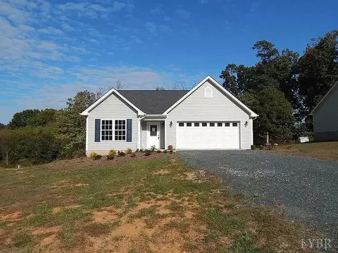 126 Stratford Pl, Madison Heights, VA 24572