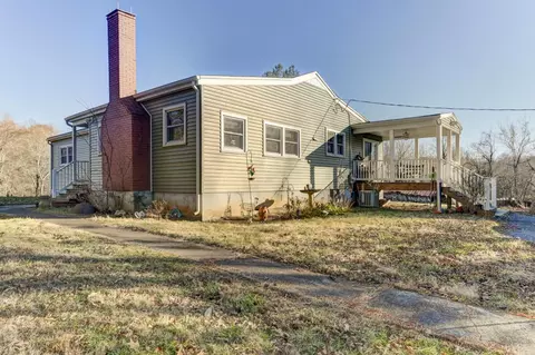 385 Bruner Rd, Monroe, VA 24574 photo 2