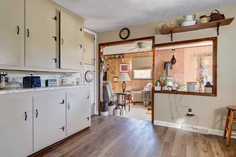 385 Bruner Rd, Monroe, VA 24574 photo 9