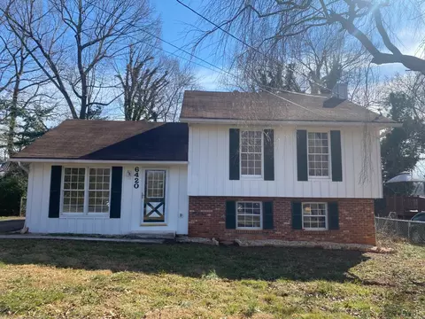 6420 Pawnee Dr, Lynchburg, VA 24502
