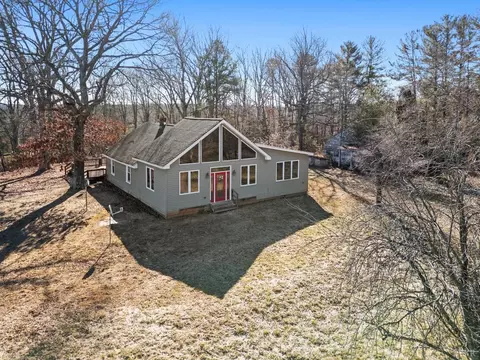 9670 Oakville Rd, Gladstone, VA 24553