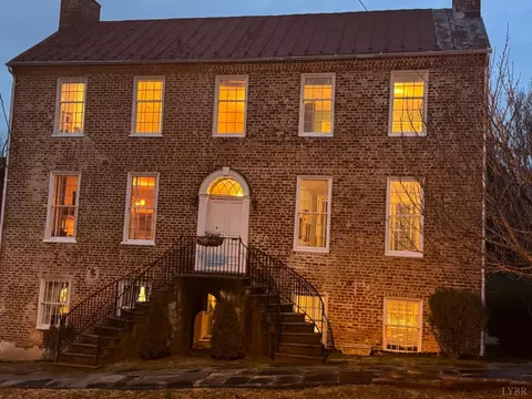 1008 Harrison St, Lynchburg, VA 24504