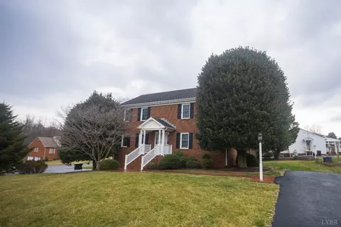 Exterior - 1018 Meadow Down Dr, Forest, VA 24551 photo 5 of 19