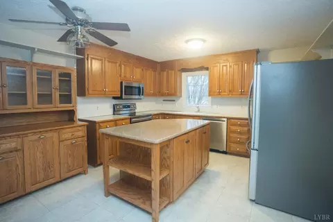 Kitchen - 1018 Meadow Down Dr, Forest, VA 24551 photo 1 of 4