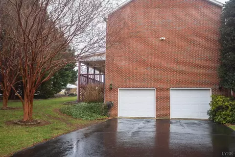 Exterior - 1018 Meadow Down Dr, Forest, VA 24551 photo 18 of 19