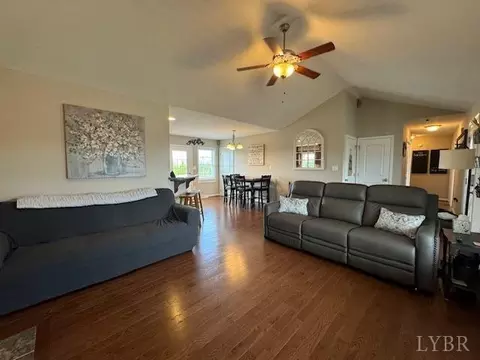 Living - 567 Beeks Ln, Spout Spring, VA 24593 photo 4 of 6