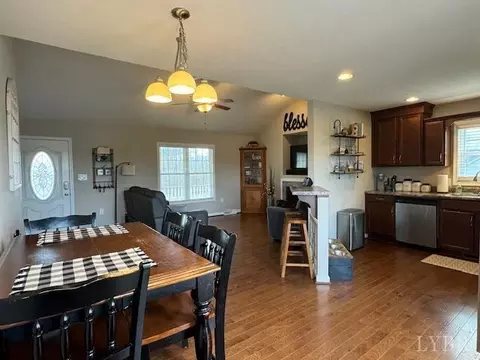 Dining - 567 Beeks Ln, Spout Spring, VA 24593 photo 2 of 2