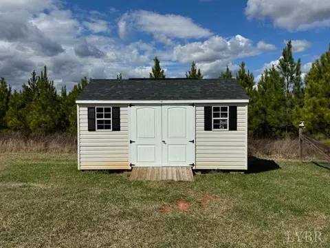 Exterior - 567 Beeks Ln, Spout Spring, VA 24593 photo 4 of 17