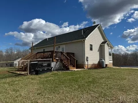 Exterior - 567 Beeks Ln, Spout Spring, VA 24593 photo 6 of 17