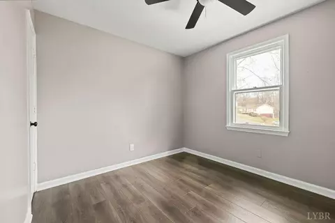 138 Walnut St, Amherst, VA 24521 photo 19