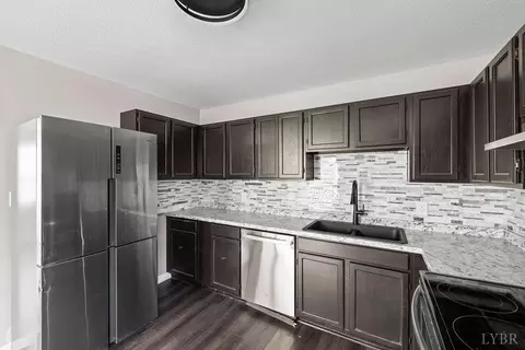 138 Walnut St, Amherst, VA 24521 photo 11