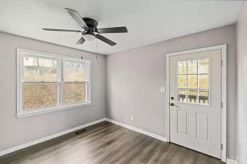 138 Walnut St, Amherst, VA 24521 photo 13