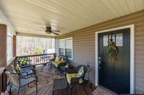 375 E Perch Rd, Monroe, VA 24574 photo 4