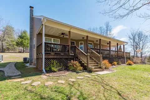 375 E Perch Rd, Monroe, VA 24574 photo 2