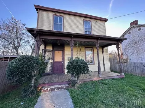 1113 Monroe St, Lynchburg, VA 24504