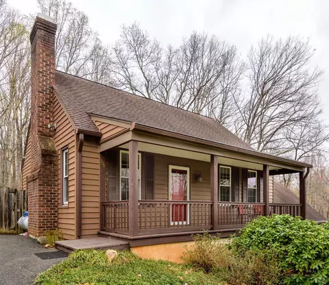 230 Woodhaven Ct, Madison Heights, VA 24572