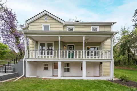 223 7th St, Madison Heights, VA 24572