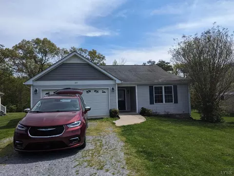 229 Stratford Pl, Madison Heights, VA 24572