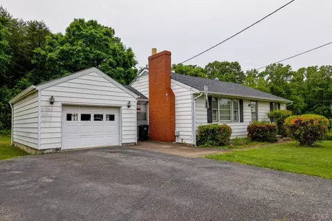 654 Leesville Road Rd, Lynchburg, VA 24502 photo 2