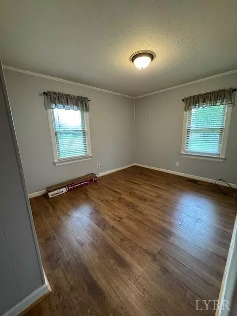 1359 Redfields Rd, Appomattox, VA 24522 photo 14