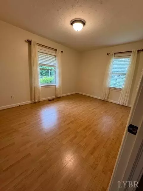 1359 Redfields Rd, Appomattox, VA 24522 photo 16