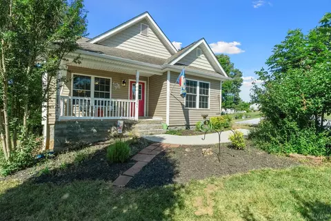 264 Oak Spring Ln, Madison Heights, VA 24572