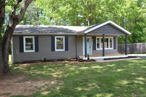 179 Izaak Rd, Madison Heights, VA 24572