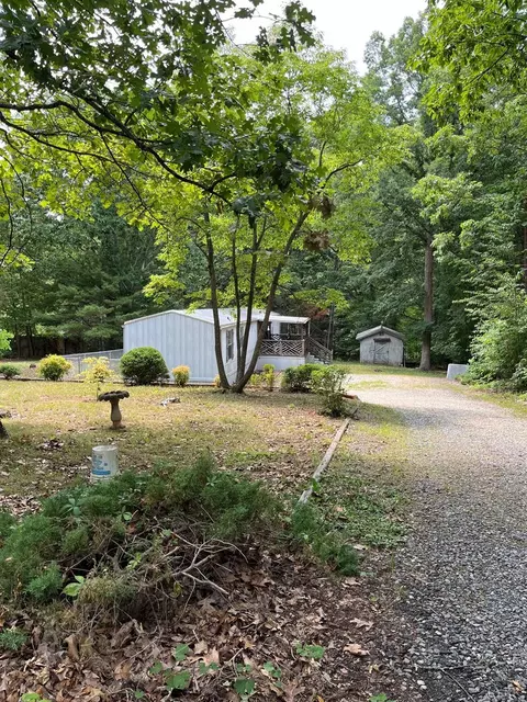 595 Plum Branch Rd, Lynchburg, VA 24504