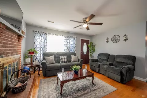 156 Rutledge Ln, Amherst, VA 24521 photo 6