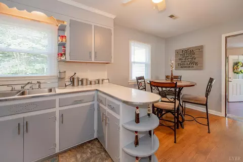 156 Rutledge Ln, Amherst, VA 24521 photo 10
