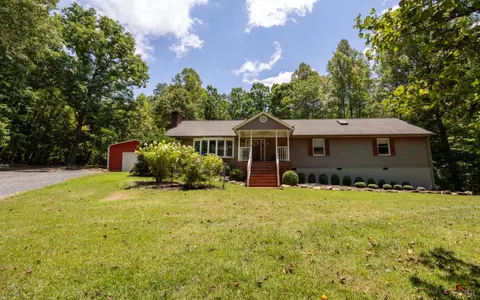 161 Melody Ln, Lynchburg, VA 24504
