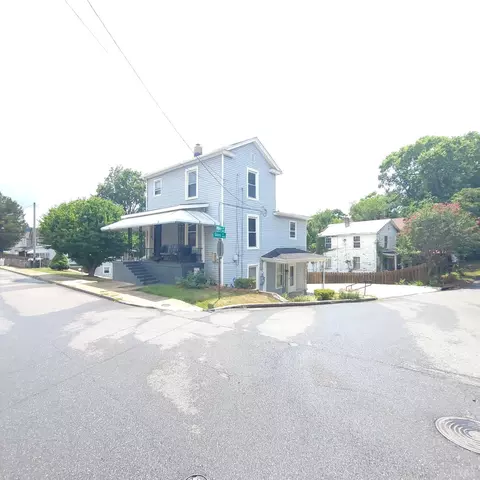 1101 Miller St, Lynchburg, VA 24504