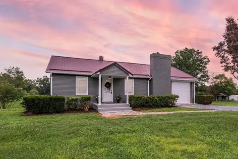 2338 Railview Rd, Gladys, VA 24554