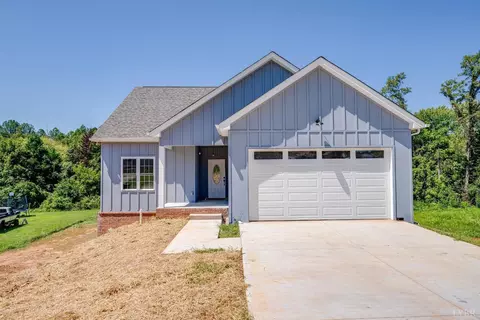 269 Todd Ln, Madison Heights, VA 24572