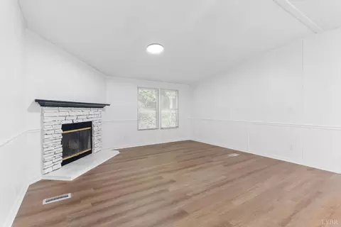 111 Spice Ct, Thaxton, VA 24174 photo 4