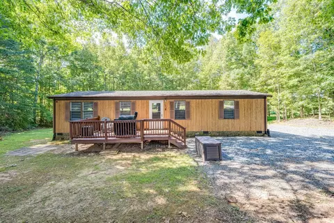361 Pine Acres Dr, Lynchburg, VA 24504