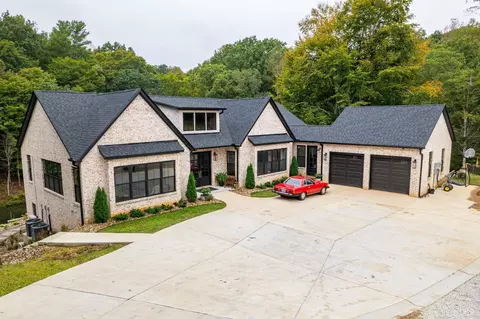 1543 Elon Rd, Madison Heights, VA 24572