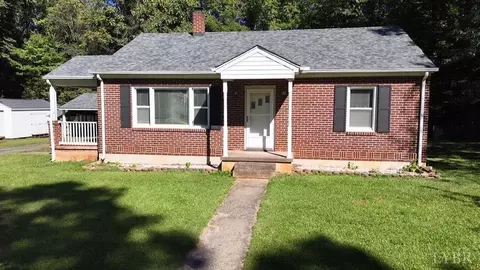 139 Pinecrest Dr, Madison Heights, VA 24572