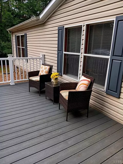 212 Bruner Ridge Rd, Monroe, VA 24574 photo 4