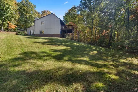 594 Viewmont Dr, Evington, VA 24550 photo 36