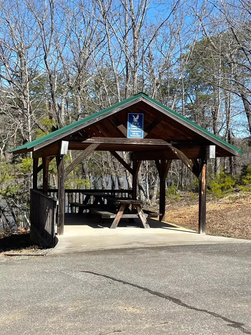  148 Eagle Pointe Shrs, Pittsville, VA 24139 photo 4