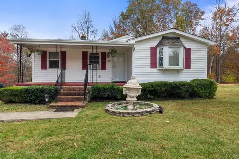 184 Jackson Dr, Madison Heights, VA 24572