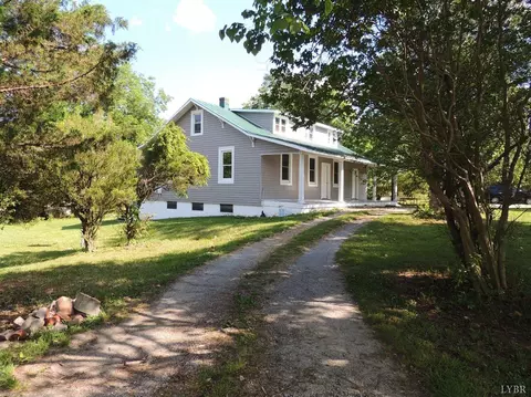 7007 N Wards Rd, Rustburg, VA 24588 photo 2