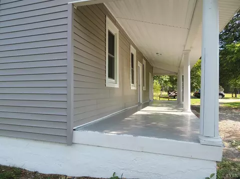 7007 N Wards Rd, Rustburg, VA 24588 photo 4
